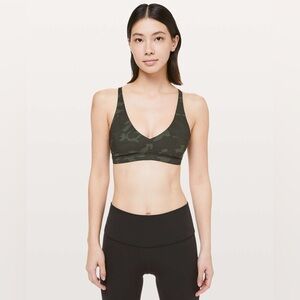 Lululemon Women’s Freely Flexed Bra Incognito Camo Multi Gator Green / Black